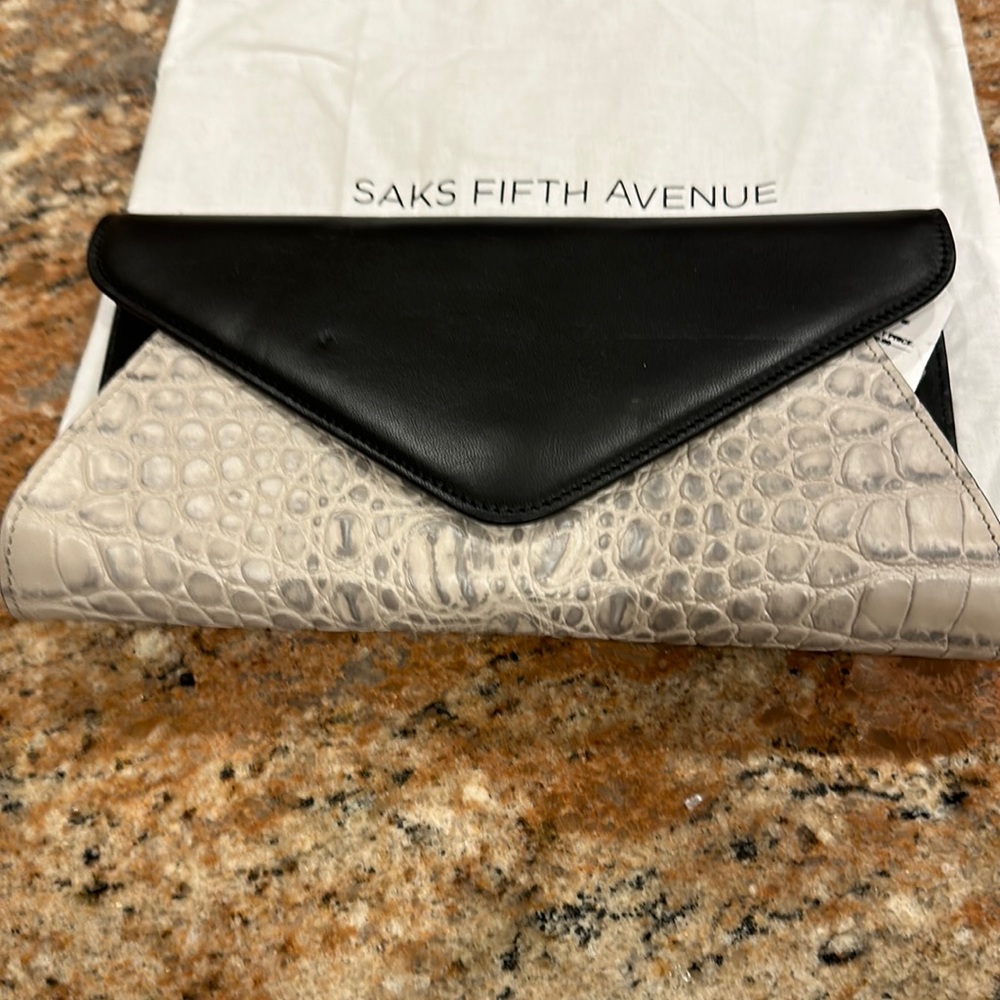 Saks Clutch Purse, NWT, Genuine Leather Made in Italy.